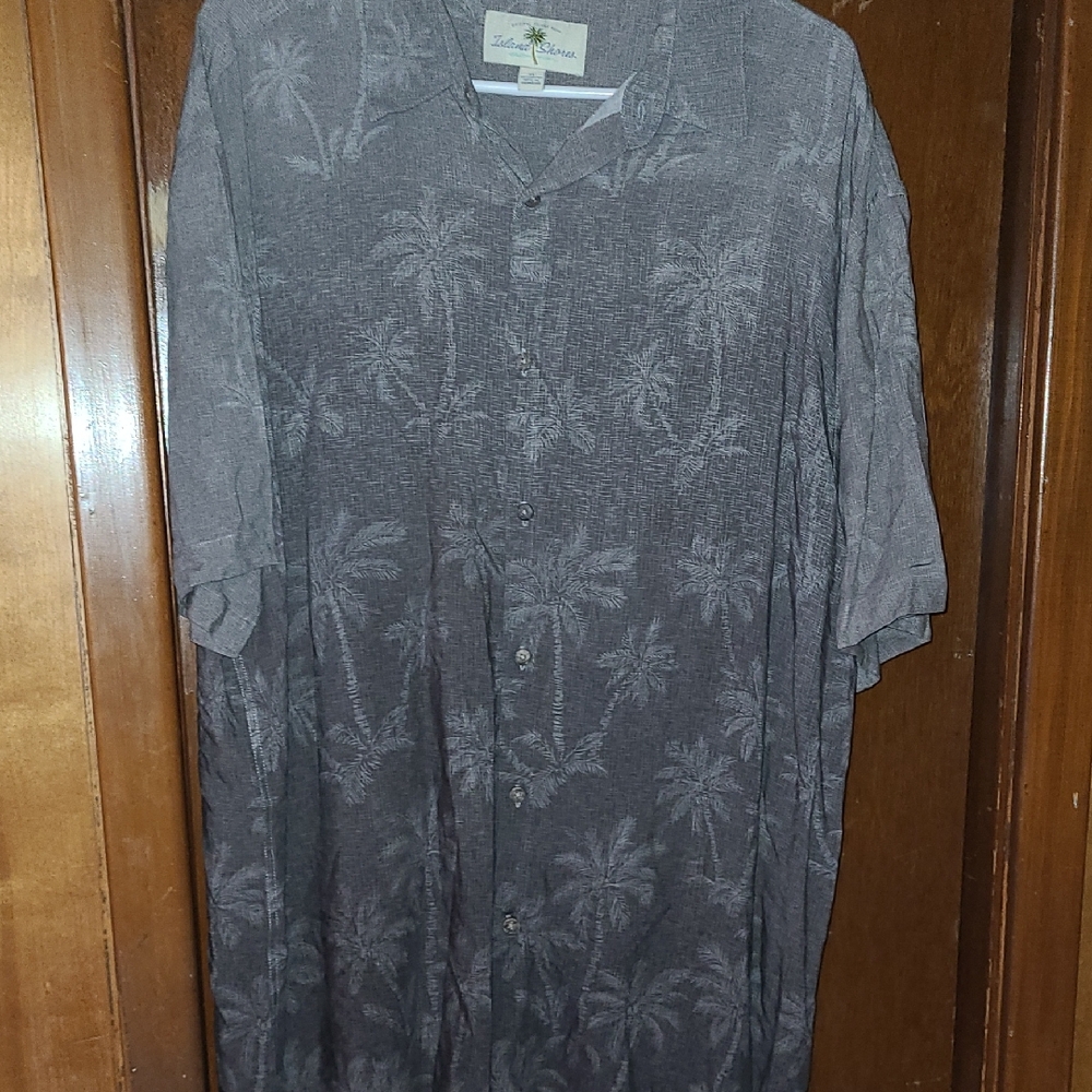 Men's Charcoal Palm Tree Button-Down Shirt